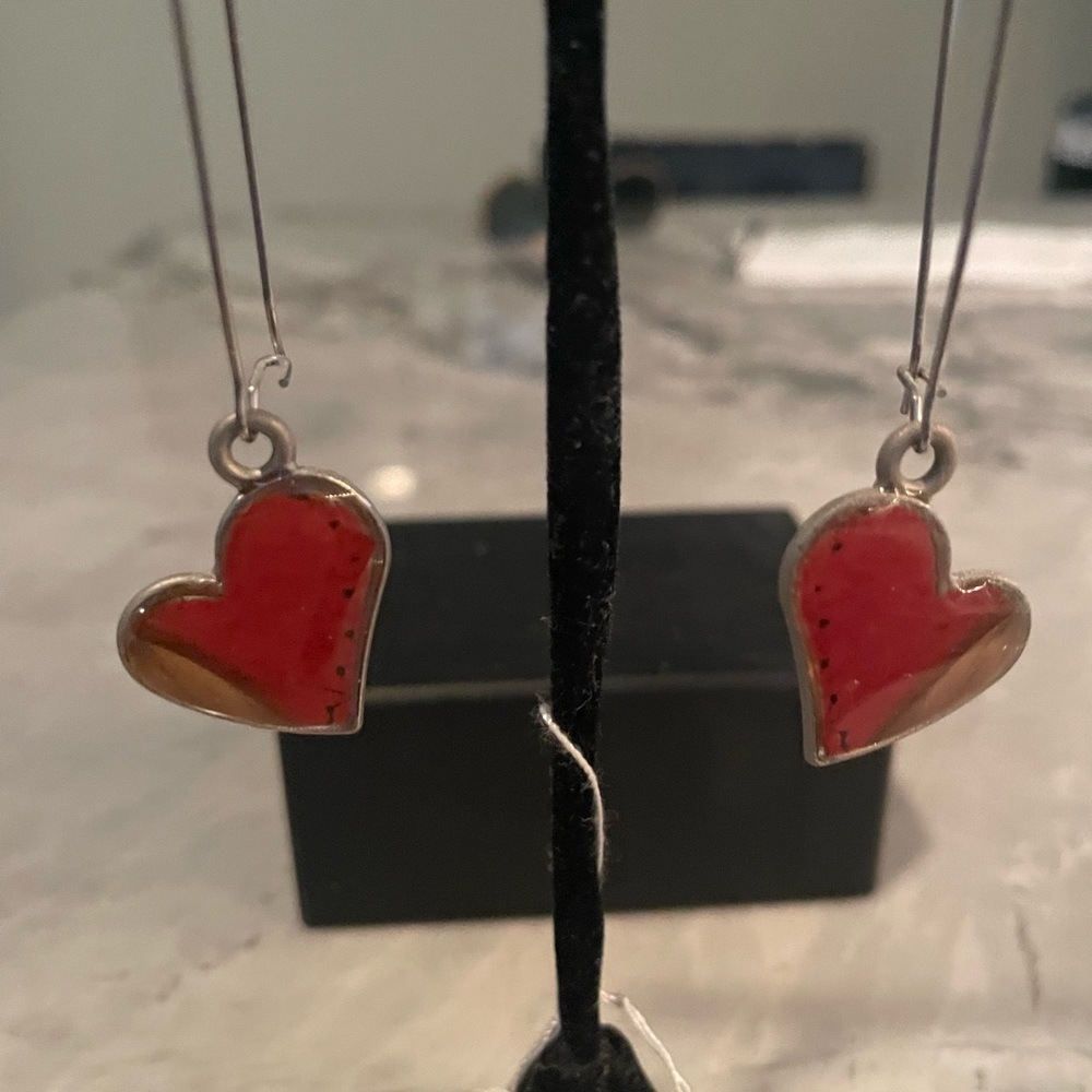 Pair of Resin Sterling Earrings with stand. Lovely set of hearts